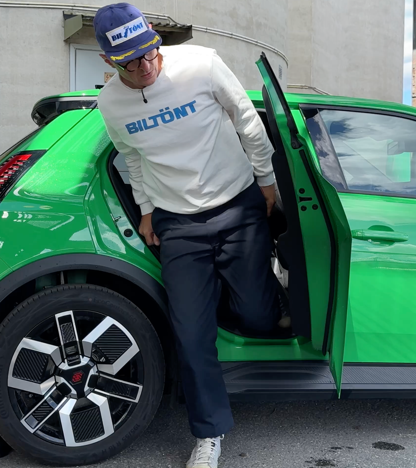 01 - BILTÖNT - Sweatshirt